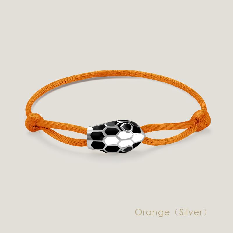 

MOONLIGHT Design Snake Head Bracelets For Women High Quality Adjustable Bracelet Female Jewelry Present 28 Color Adjustable
