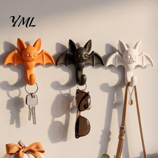Space Saving Hooks for Apartment 2Pcs 3D Printed Bat Hanging Hooks, Decorative Wall Hangers Keys Unique Shaped Towels Bags, Adhesive Halloween