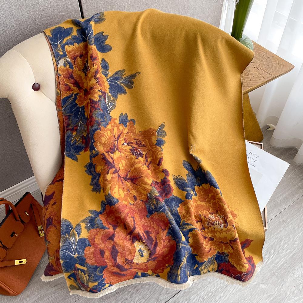 New red peony flower imitation cashmere scarf women's short fringed gold shawl gift box cover for elderly mothers