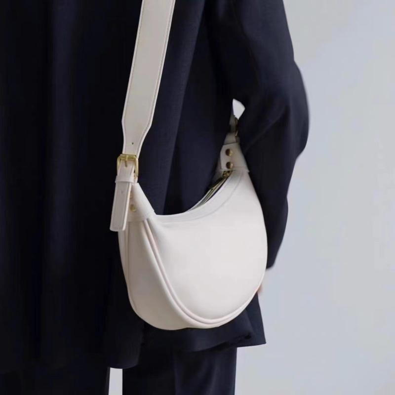 Bag female niche design new casual commuting crescent bag crossbody versatile saddle dumpling bag