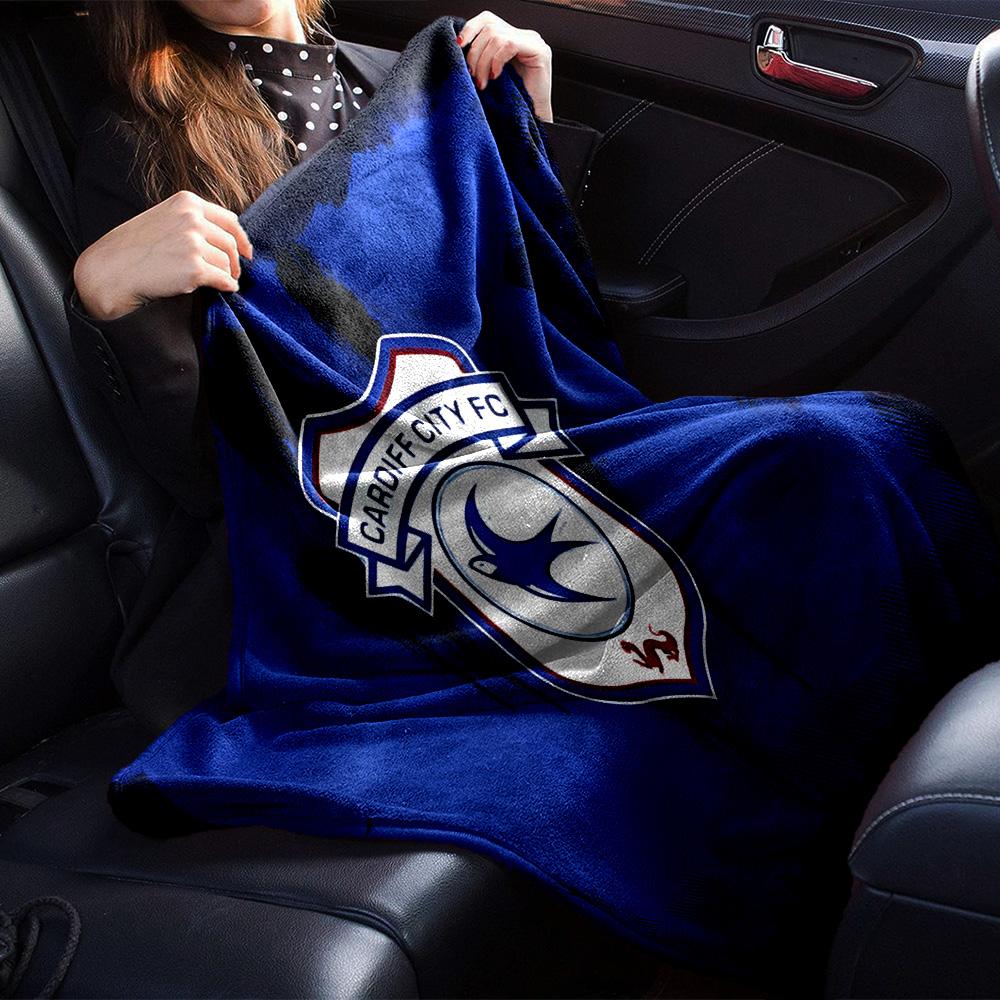 Cardiff Fc Crest Flannel Blanket, Soft Polyester, Modern Design, All-Season for Camping, Travel, Gifts for Holidays or Birthdays