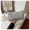 Retro Lightweight Riveted Chain 2026 Fashion Crossbody Baguette Bag