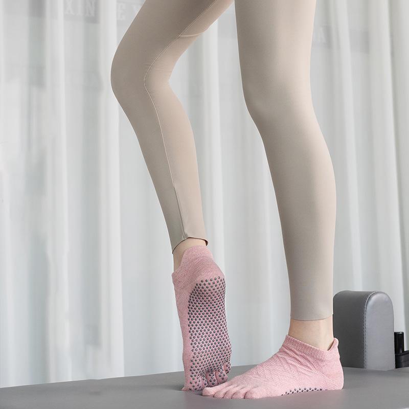 Calzini a Cinque Dita ToeSox Senza Schienale Antiscivolo Yoga & Pilates - Qualità per Tutte le Stagioni
