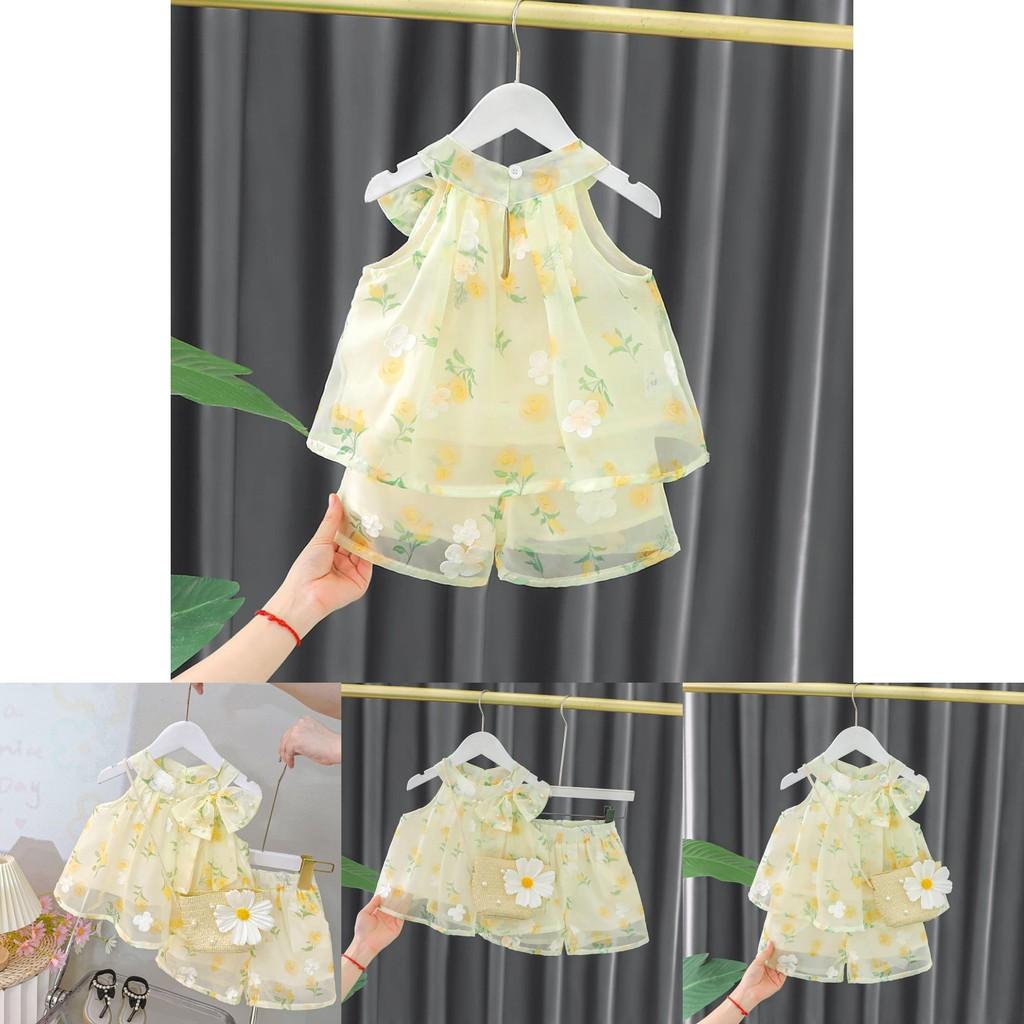 Stylish Sleeveless Daisy Vest And Shorts Set For Baby Girls Summer Wear In Soft Cotton