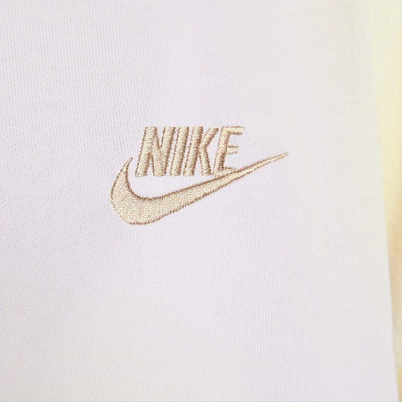 Nike T Shirt Women's Light Purple FZ6566-512