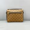 [Pre-Owned] Louis Vuitton Pochette Metis 'Brown Monogram Reverse Canvas' - Very Good #1SDUGIV