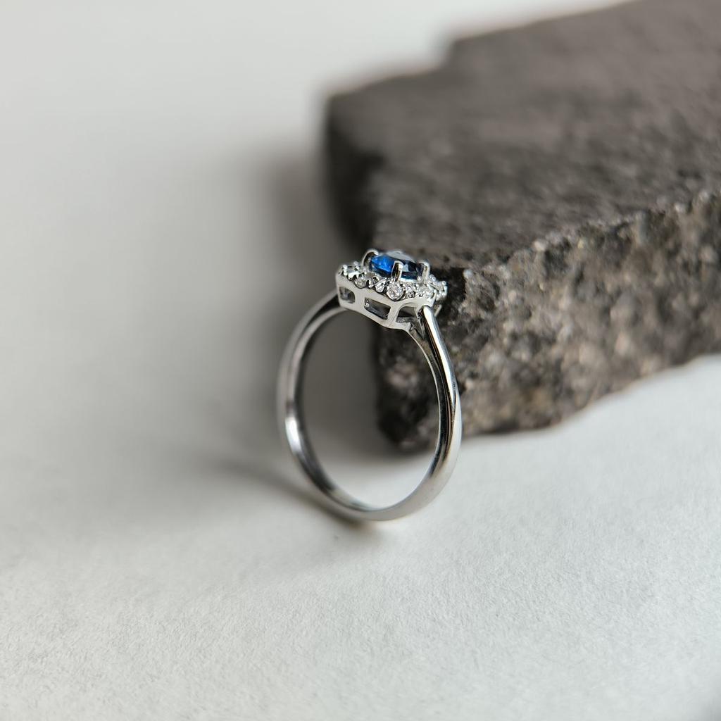 Серебряное кольцо с сапфиром nano 0.32ct, вес изделия 2,13 гр (2188919)