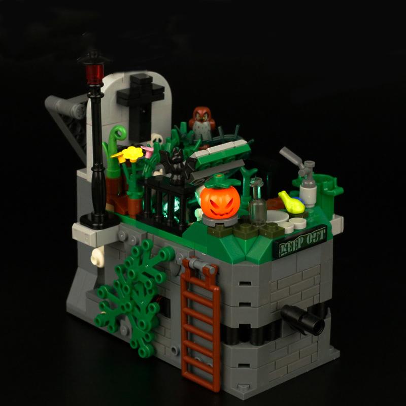 Halloween City Building Blocks Accessories Set Character Scene Tombstone Cemetery Model Toy Plant Mouse Bat Mini Brick Gift K043