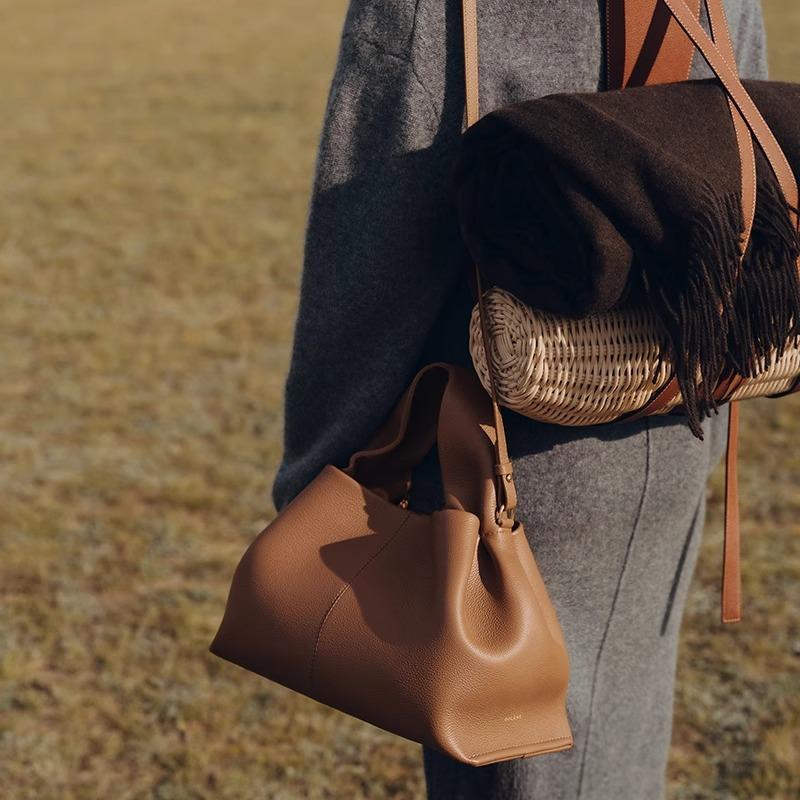 Trendy Cloud Leather Hobo Shoulder Bag for Women Fashion Dumpling Crossbody Purse Ladies Handbag