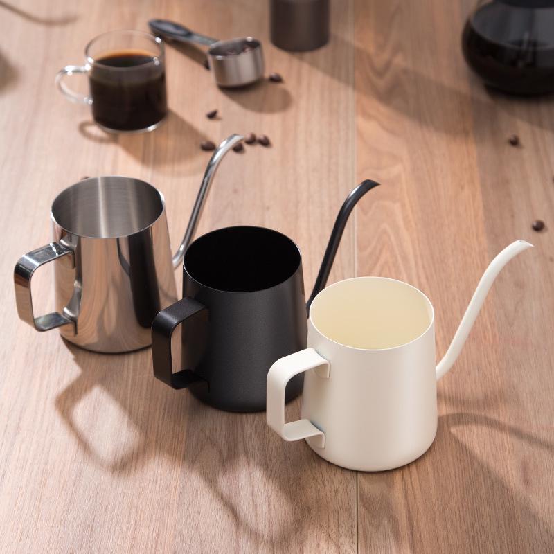 Černá teflonová nerezová mini konvička s husím krkem pro přípravu kávy metodou pour over