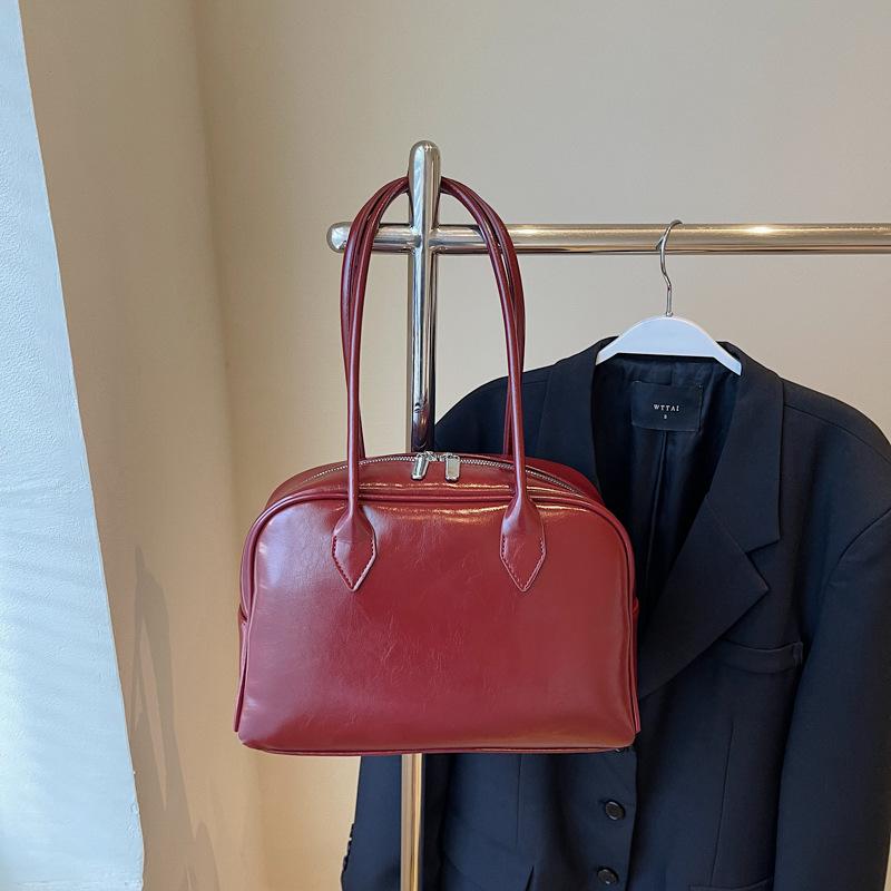 Autumn new retro fashion commuter underarm women's bag temperament personality large capacity portable tote bag