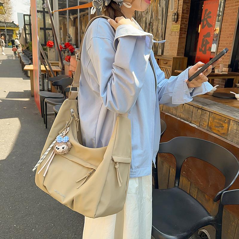 Nylon dumpling satchel new daily commuter student cloth bag large capacity shoulder messenger bag хаки