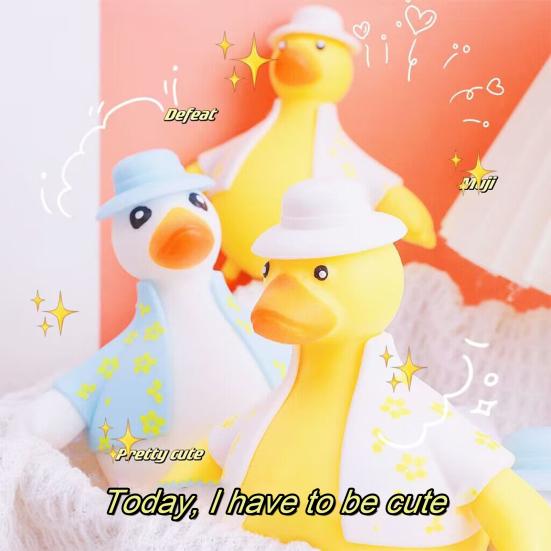 Duck Squeeze Toy Soft TPR Colored Lights Flashing Animal Doll Pinch Toys Stress Relief Vent Toy Cartoon Duck Doll Squishes