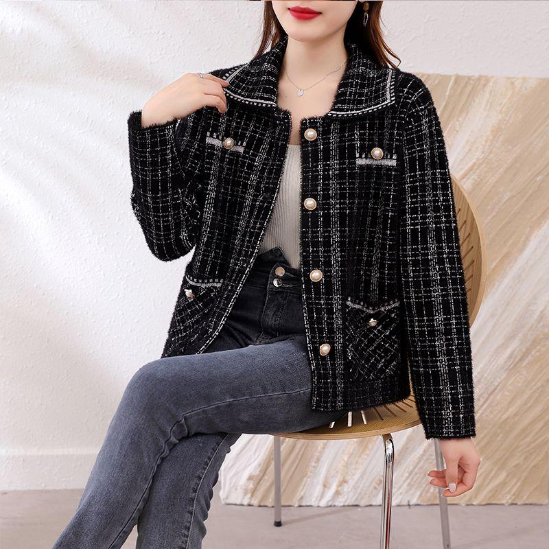 Thick Loose Knit Cardigan for Women In Autumn Winter Loose Fit Slim Short Outerwear