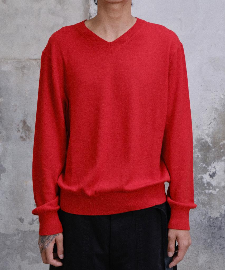 Daibeuin Loosed Fine Wool V-Neck Knit (Red)