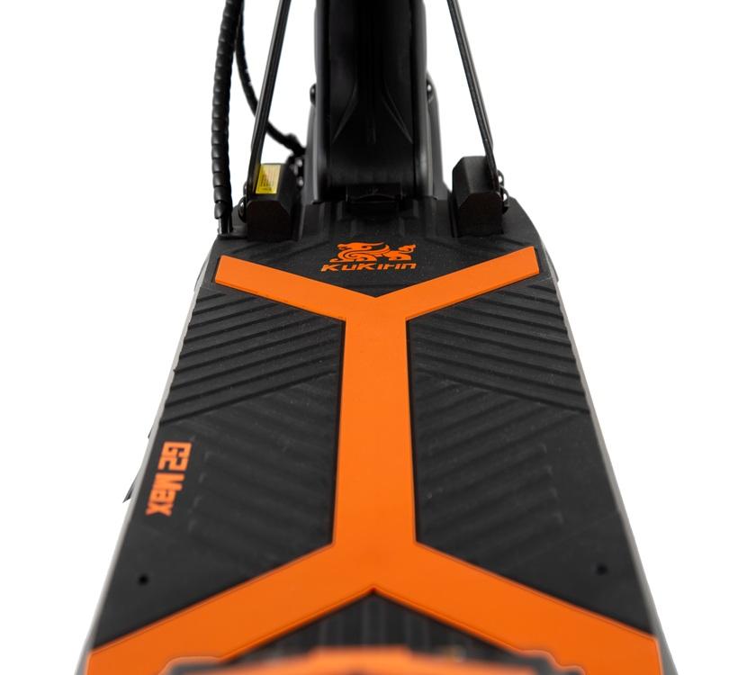 Trotinetă electrică pliabilă Kukirin G2 MAX 1000W cu baterie de 48V 20,8Ah, roți de 10 inch, viteză maximă de 55 km/h și autonomie de 80 km.
