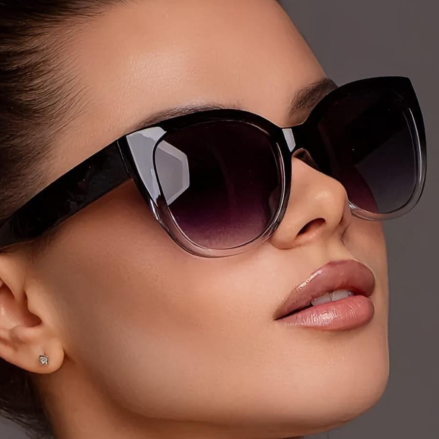 Oversized Cat Eye Sunglasses for Women Lightweight Durable Frame UV Protection Stylish Eyewear for Outdoor Activities and Daily Use