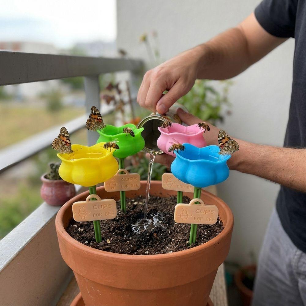 Plastic Bee Watering Station Colorful Animals Feeder Insect Drinking Device Pollinator Friendly