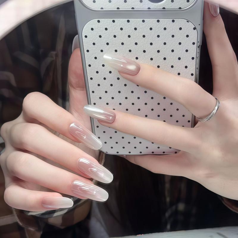 Aurora Hailey Cat Eye Press-On Nails: Short, Simple, Electroplated Nail Art for Students