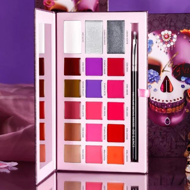DE LANCI - Палитра помад La Catrina из 18 цветов #Lipstick Palette - 16.8g