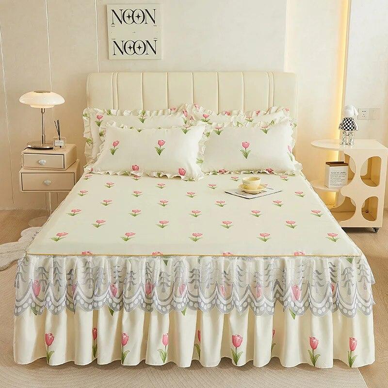 3pcs Set Skin-friendly Lace Bedspread Princess Double Layer Lace Bed Sheet Anti-slip Bed Cover with 2pcs Pillowcase