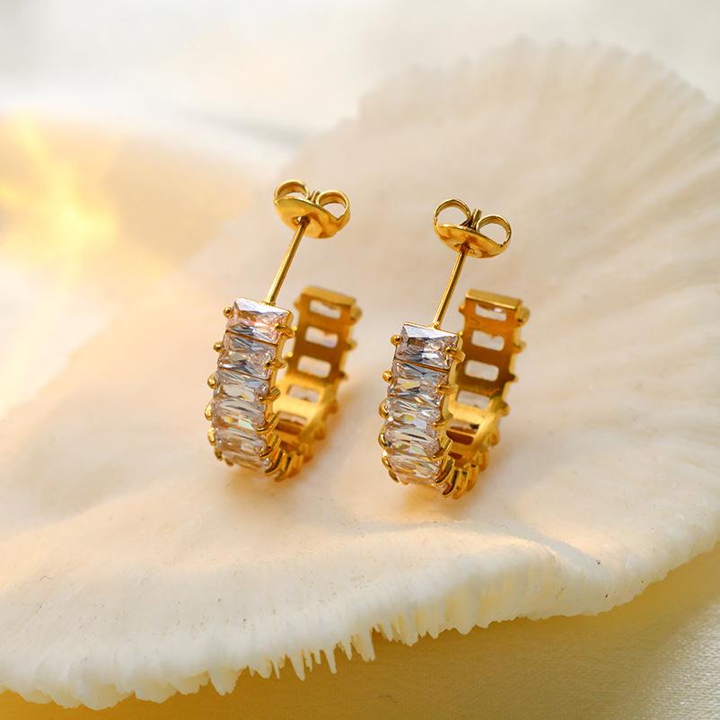 Earrings Spice Girl Personality Fashion Light Luxury 316 Material Design Temperament Advanced Sense Plated Real Gold Earrings