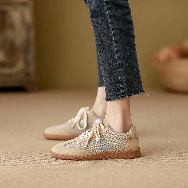 

New sports shoes casual versatile single shoes flat-soled knitted mesh lace-up non-slip board shoes women s shoes 34 абрикосовий