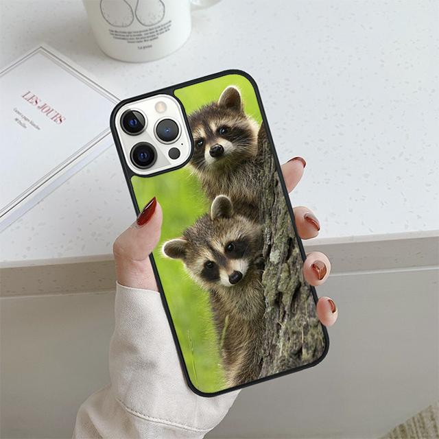 Raccoon Unique Design Phone Case For iPhone 17 Air 13 12 14 15 16  Cover For Apple 14 15 16 Pro Max Plus Coque