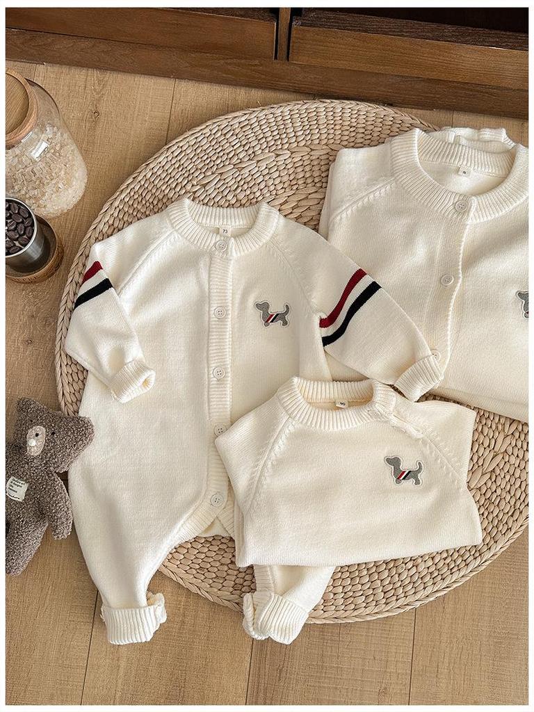 Real Shot Adorable Baby Knitted Jumpsuit - Stylish Winter Outfit for Babies, Perfect Parent-Child Look