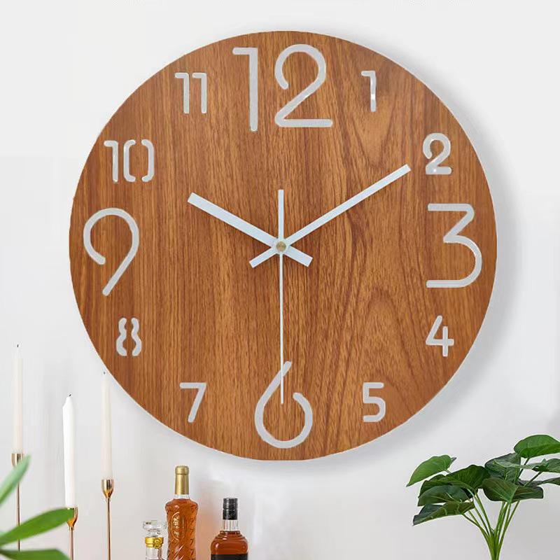 Luminous Wooden Wall Clock: Silent, Simple, Decorative Timepiece for the Living Room