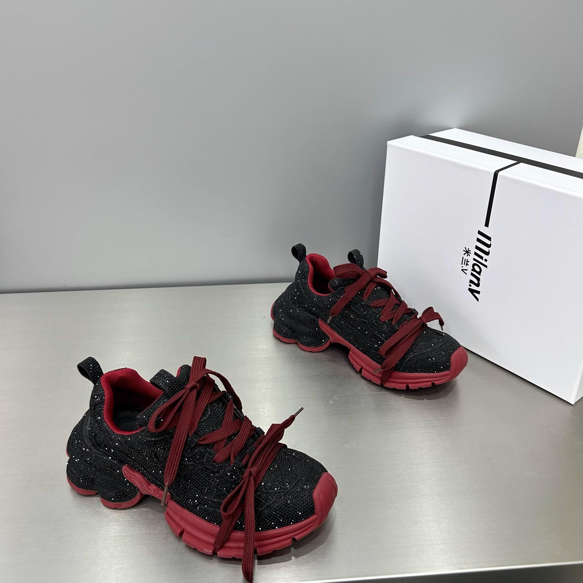 

Summer new round head thick-soled muffin bottom full diamond dad shoes splicing lace-up high-heeled casual sneakers small man 35