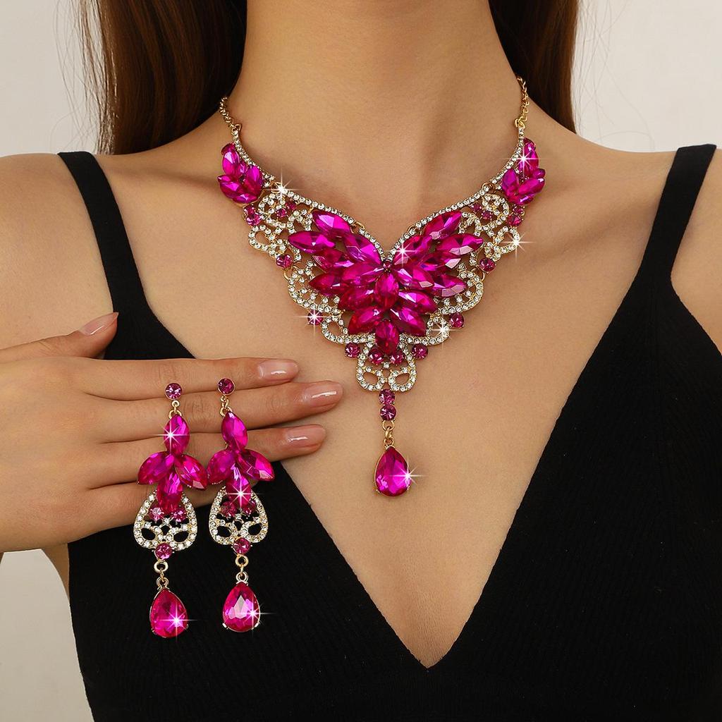 Elegant Rhinestone Water Drop Necklace Set - High-End European & American Court Style Jewelry for Women