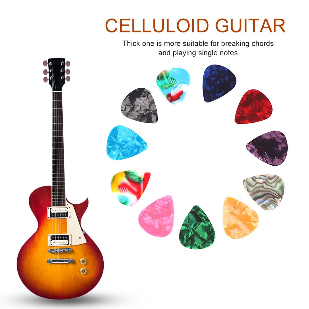50 Stücke Celluloid Gitarre Picks Plektren 0,7mm Musical Instrumente Zubehör(0,7 mm)