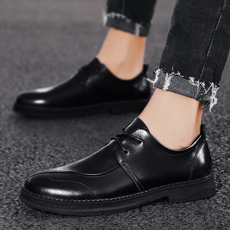 

2025 summer leather shoes men s high-end splicing business dress casual pointed British leather shoes 38 чёрный
