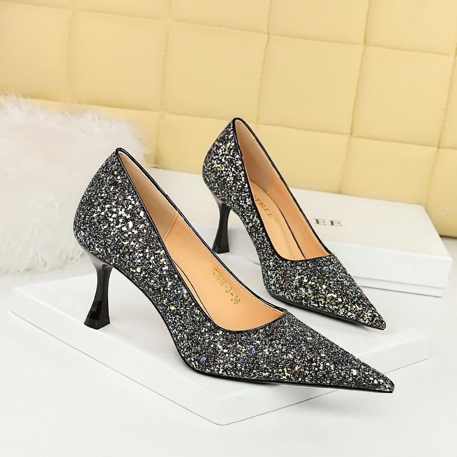 Women's Fashion Banquet High Heels Metal Heels, High Heels Shallow Mouth, Pointed Toe, Shining Shining Sheep Cloth Single Shoes