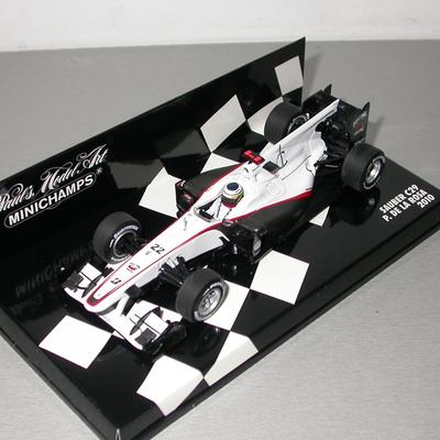 MINICHAMPS Sauber Motorsport C29 De La Rosa 2010 Final Specification 1/43 P.