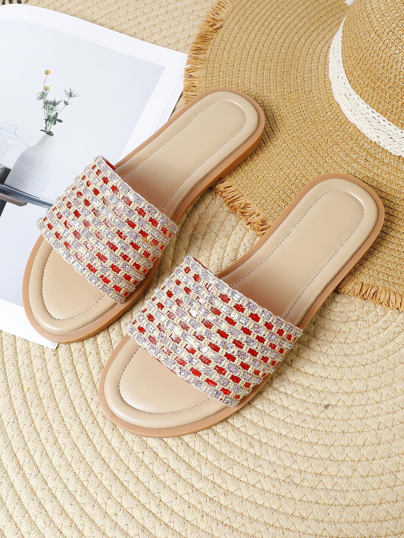 2025 Fashion Thick Sole Height-Boosting Flip-Flops 42