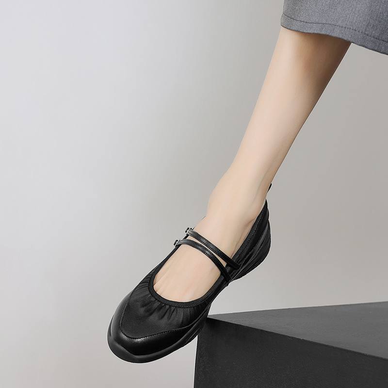 Krazing Pot Dámské tenisky s kulatou špičkou a středním podpatkem z hovězí kůže, s přezkami a pásky