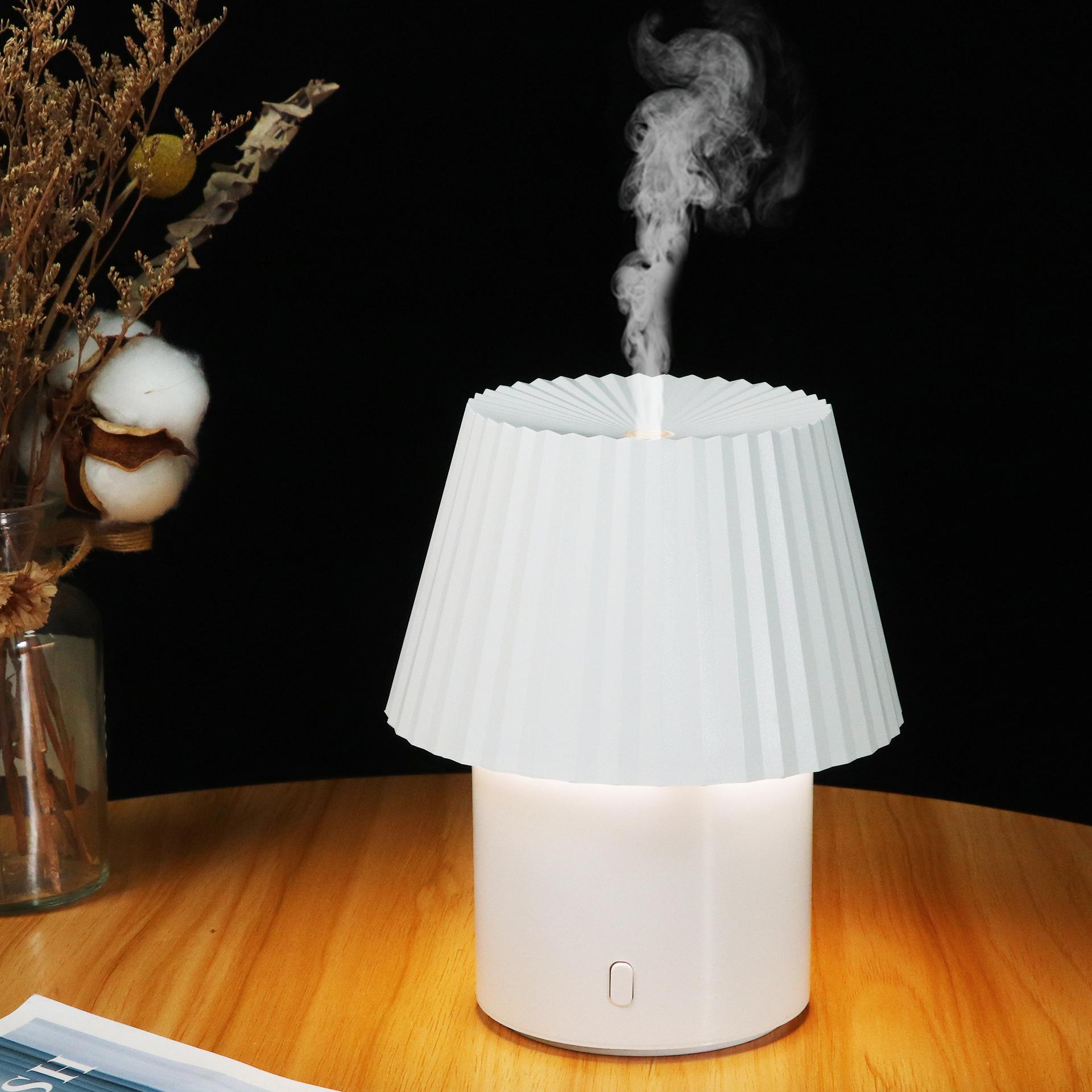2026 Portable Mini Mushroom Lamp Humidifier: Aromatherapy Essential Oil Diffuser for Bedroom Desktop USB