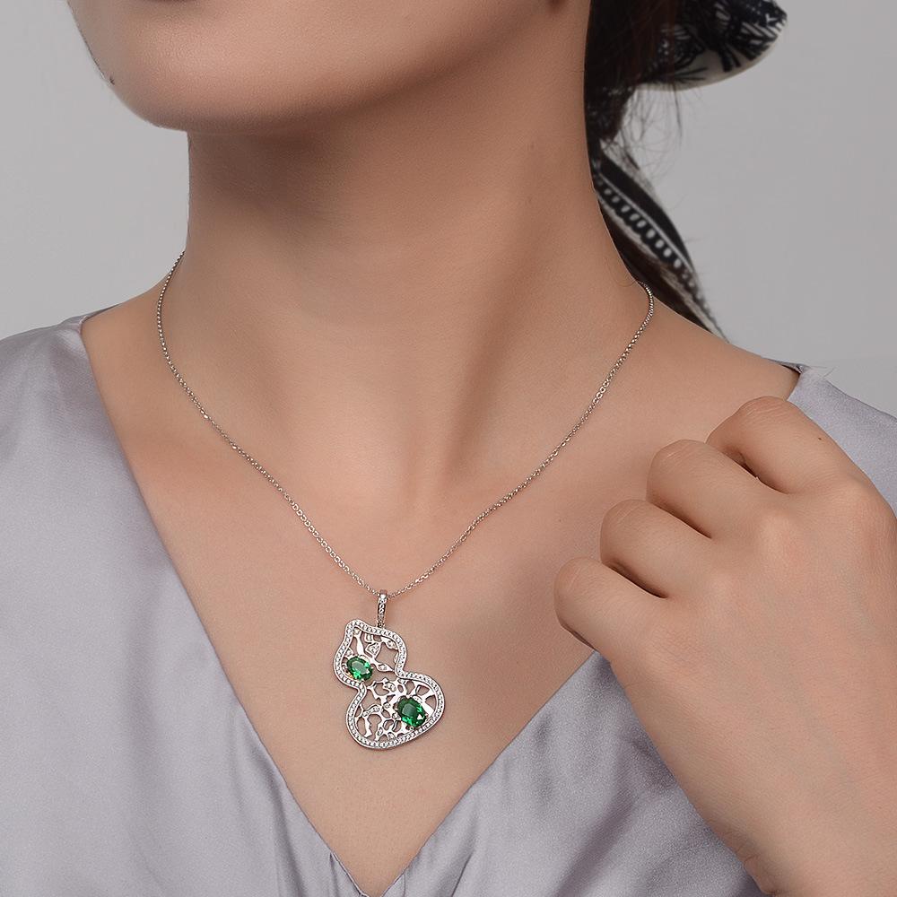 Gica Gema Green High Carbon Diamond Necklaces With 925 Sterling Silver 6*8mm Pendant Unique Design Romantic Fine Jewelry Wedding Party Gifts New Trend