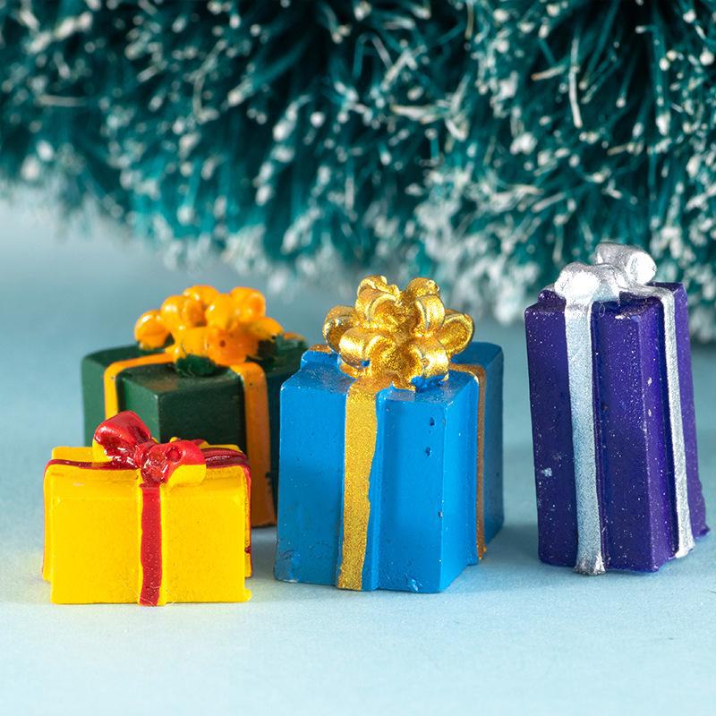 Cutie cadou de Crăciun 3D DIY: Adeziv cremă și set de decor pentru carcasă pentru telefon mobil realizat manual.