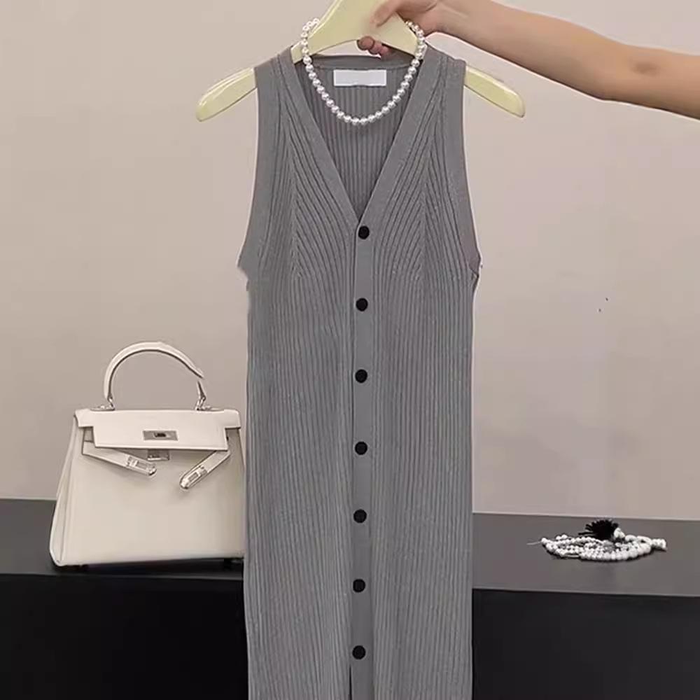 

Шикарное французское трикотажное платье без рукавов с V-образным вырезом: Повседневный, Однотонный, Свободный крой, Средней длины Extra Large серый