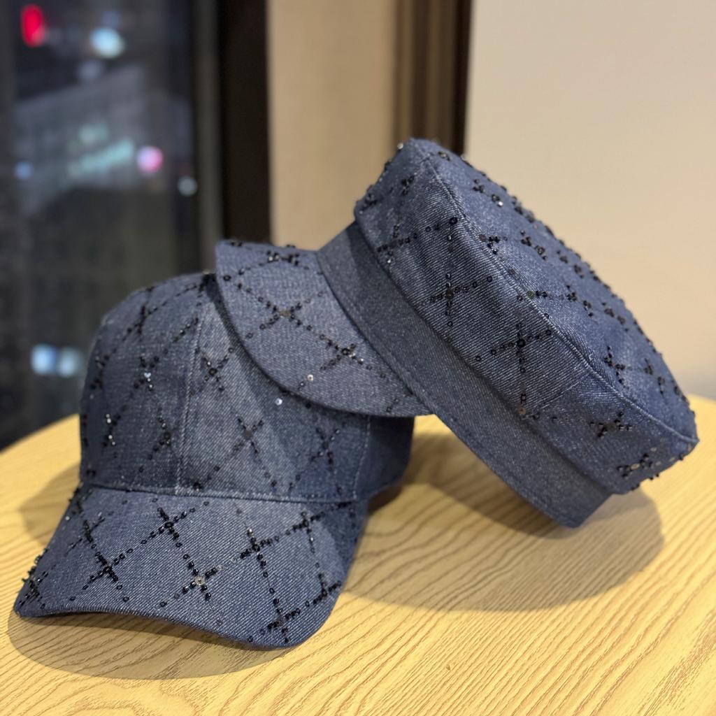 New Autumn and Winter Octagonal Hat for Women Retro Handmade Diamond Newsboy Hat Fashionable and Versatile Little Painter Hat Cowboy Hat