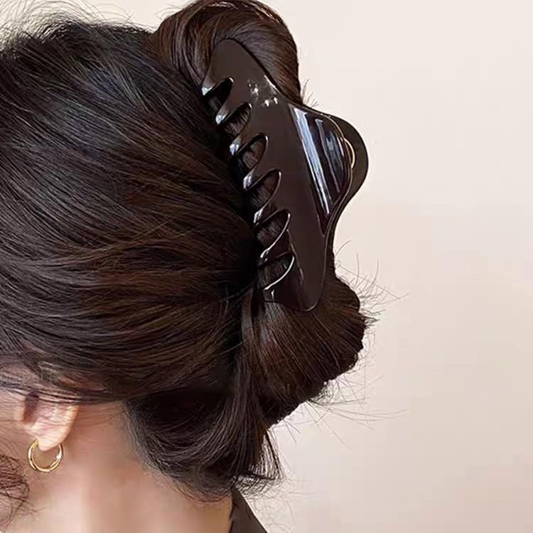 2025 Leopard Print High-End Large Shark Hair Clip for Women