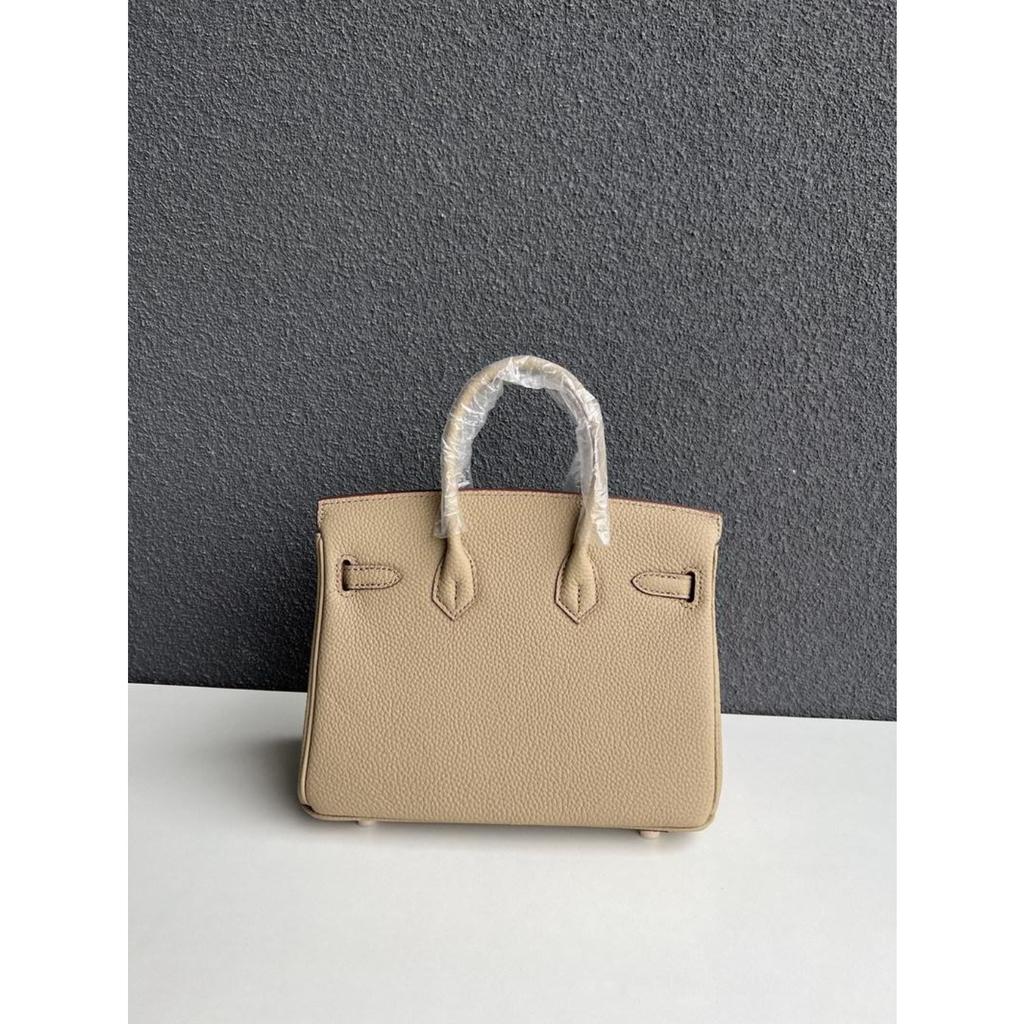 Gold Buckle Classic Fashionable Women's First-layer Cowhide Lychee Leather Handbag