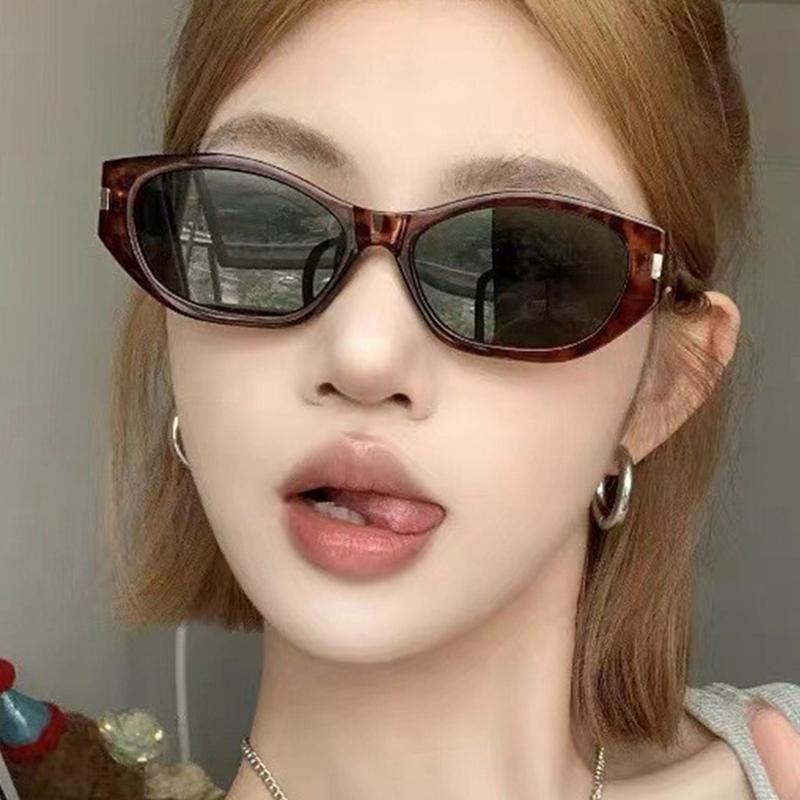 4pcs Small Square Sunglasses Women Classic Cat Eye UV400 Sun Glasses Outdoor Sun Protection Simple Stylish Eyewear
