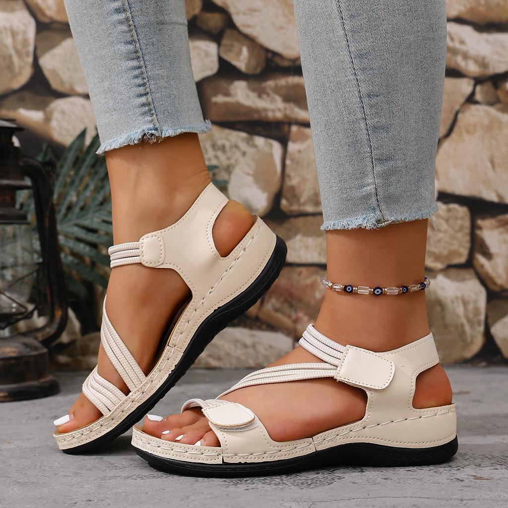 High Quality Brand Women Sandals 2025 Summer New Elastic Band Lightweight Sandals Flat Casual Outdoor Shoes for Women