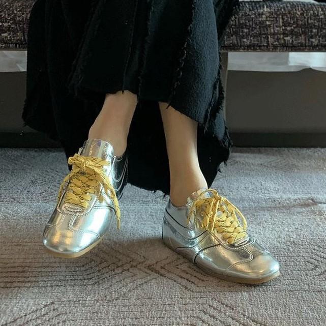 Sheepskin New Spring and Autumn Ballet Style Silver Inner Height Increase Moral Training Shoes Women's Casual Sports Shoes Lace-up Flat Baseplate Shoe