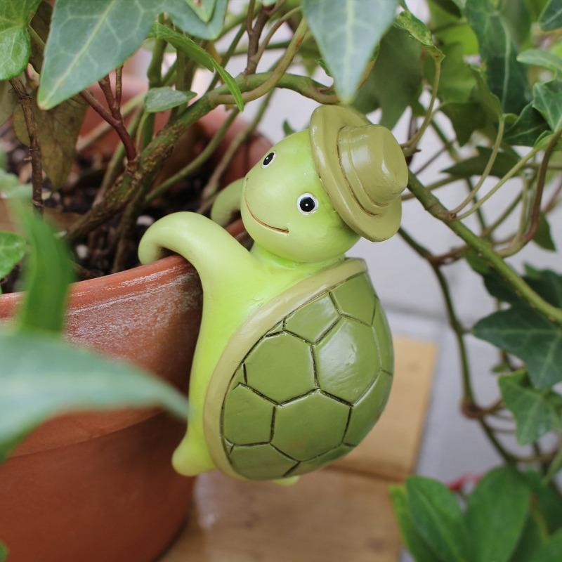 Rock Climbing Turtle Flower Pot Pendant, Resin Garden Animal Statue, Courtyard Terrace Decoration, Gardening Gift