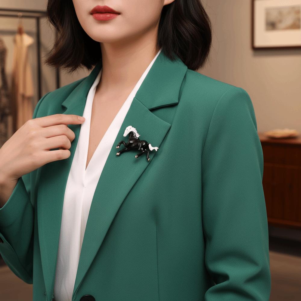 Rhinestone Horse Brooches Lapel Pins Brooch Pins New Running Horse Brooch  Jewelry Accessories